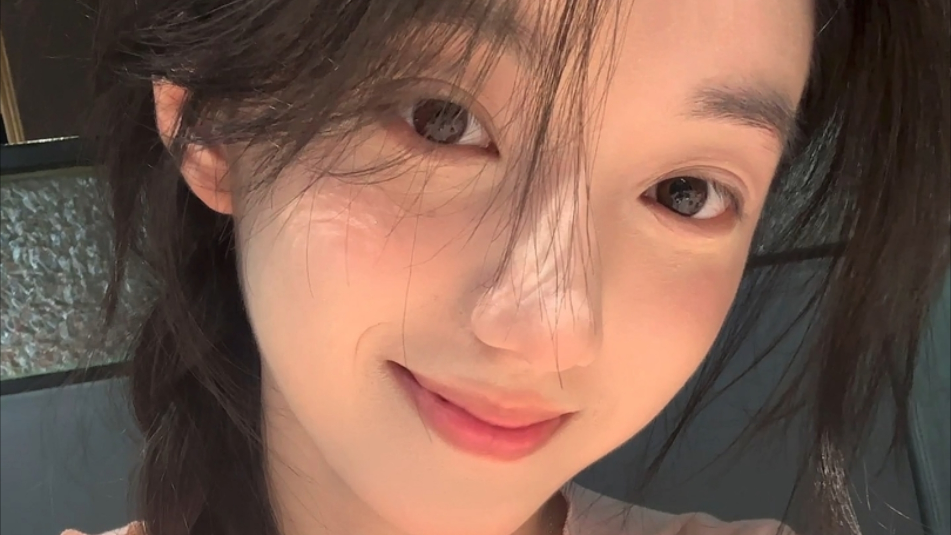 王毅会见巴基斯坦副总理兼外长达尔